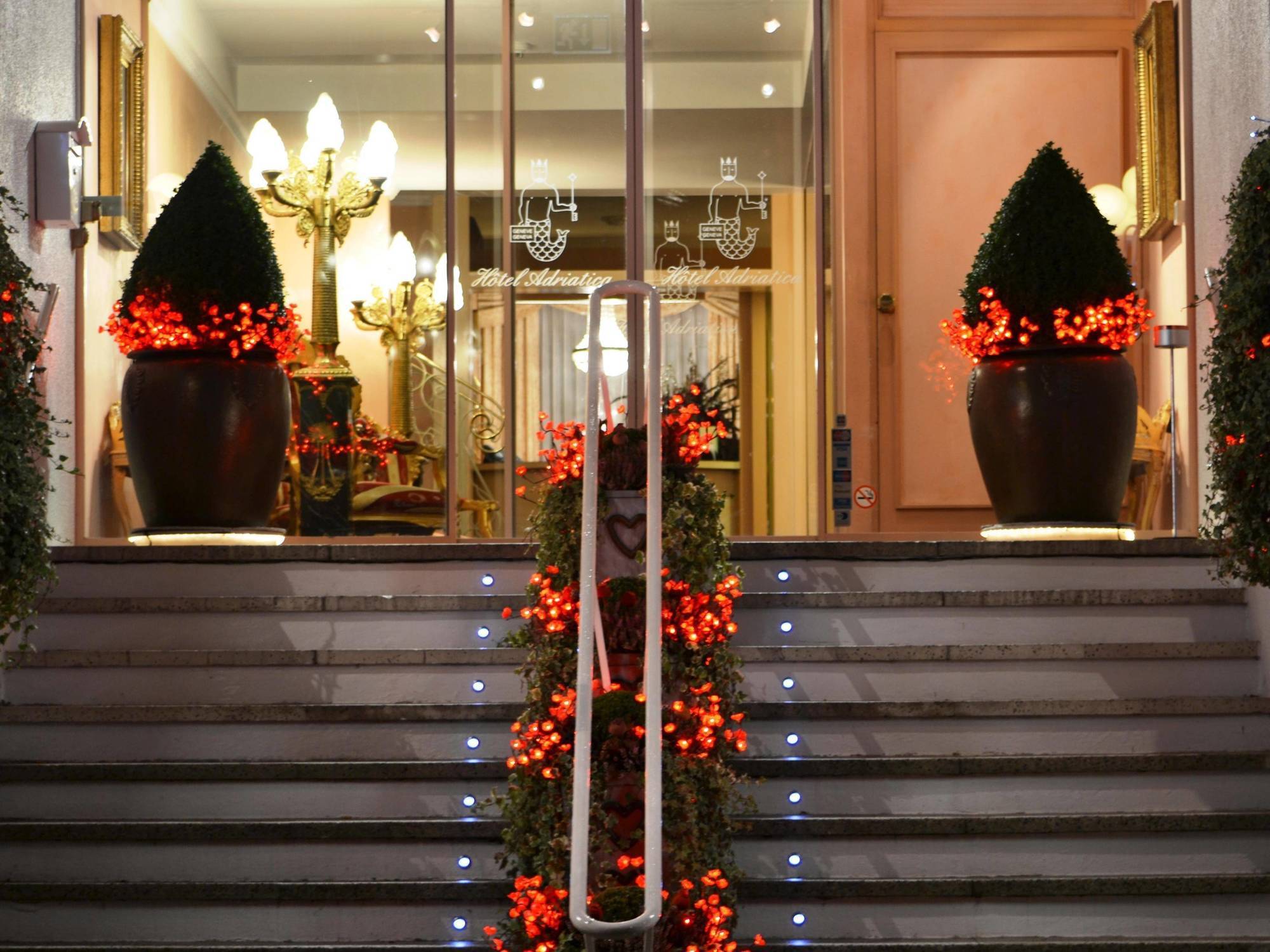 Hotel Adriatica Ginebra Exterior foto